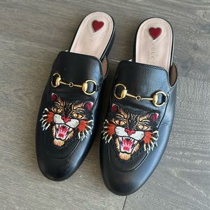 Gucci Princetown Tiger Mule, size 38